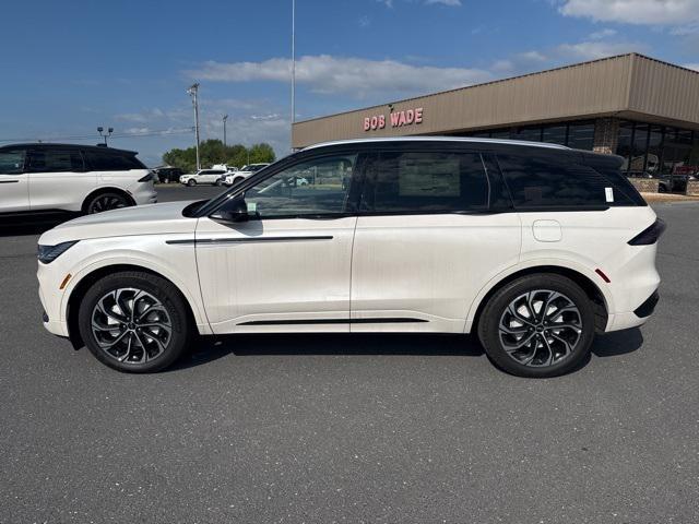 new 2025 Lincoln Nautilus car, priced at $69,910