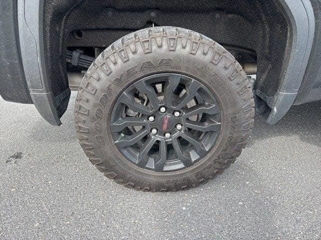 used 2022 GMC Sierra 1500 car, priced at $53,884