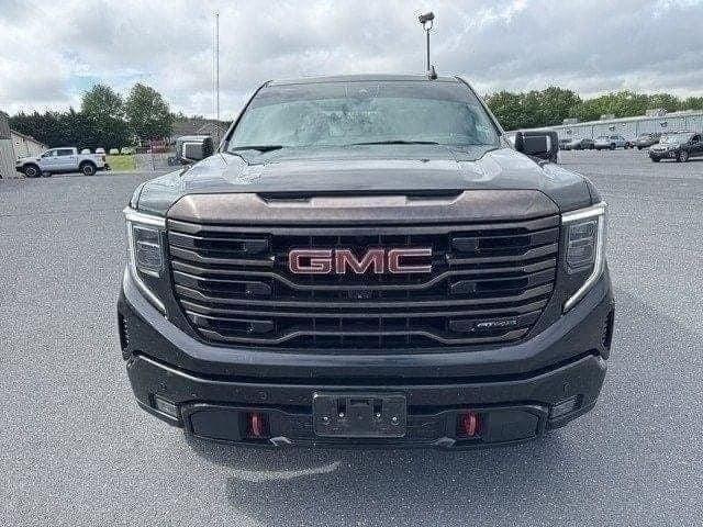 used 2022 GMC Sierra 1500 car, priced at $53,884
