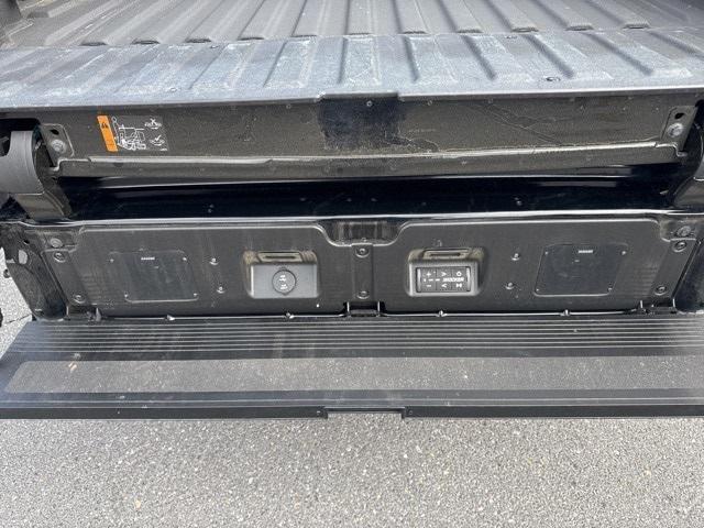used 2022 GMC Sierra 1500 car, priced at $53,884