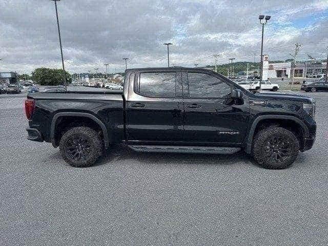 used 2022 GMC Sierra 1500 car, priced at $53,884