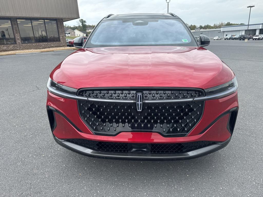 new 2025 Lincoln Nautilus car, priced at $75,980