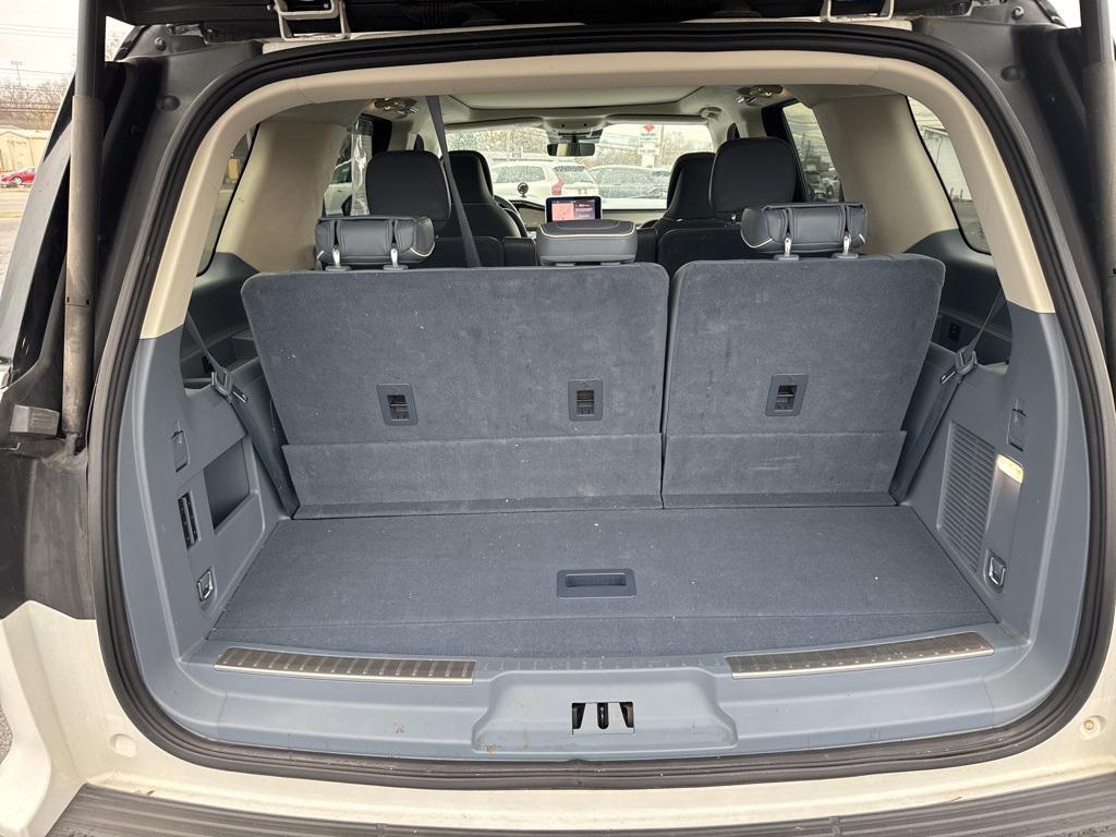 used 2021 Lincoln Navigator car, priced at $56,996