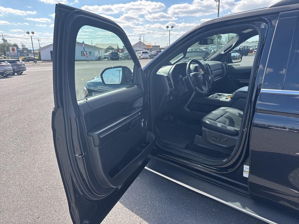 used 2021 Ford Expedition car, priced at $42,996
