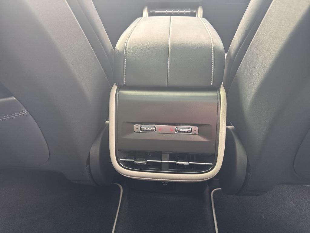 used 2024 Lincoln Nautilus car, priced at $52,888