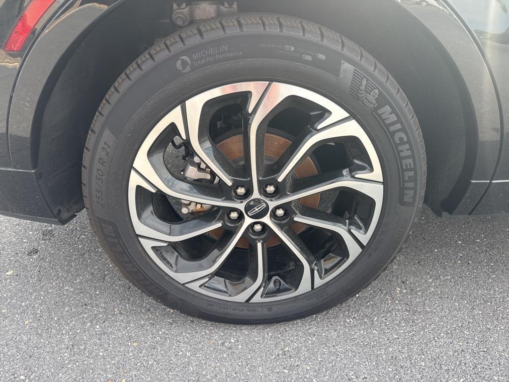 used 2024 Lincoln Nautilus car, priced at $52,888