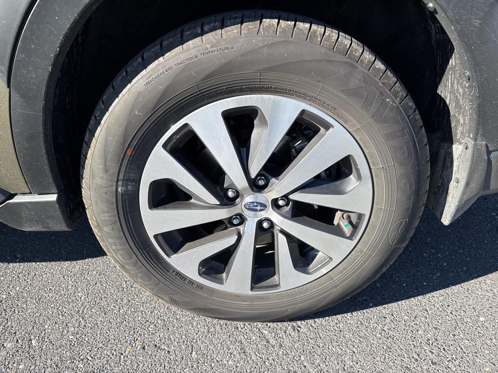 used 2025 Subaru Outback car, priced at $30,249