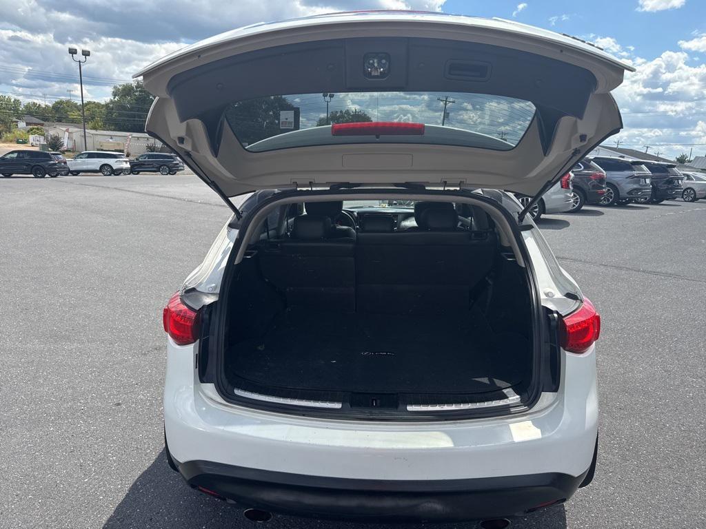 used 2010 INFINITI FX35 car, priced at $9,456