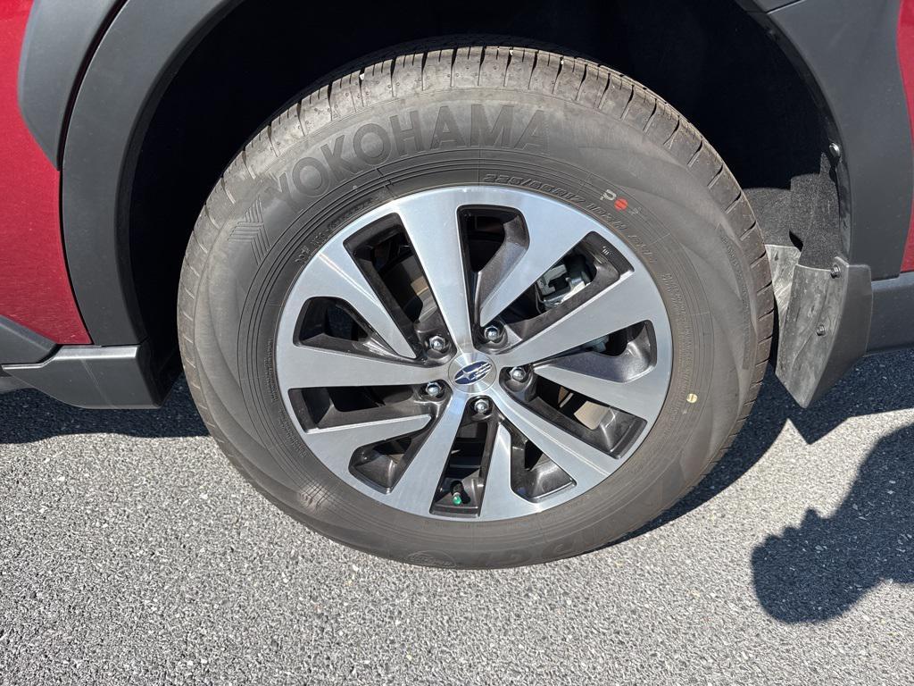 used 2025 Subaru Outback car, priced at $30,996