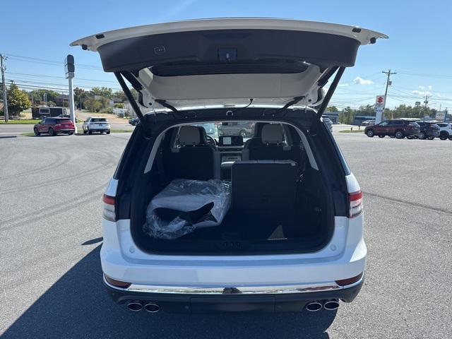 new 2025 Lincoln Aviator car, priced at $83,650