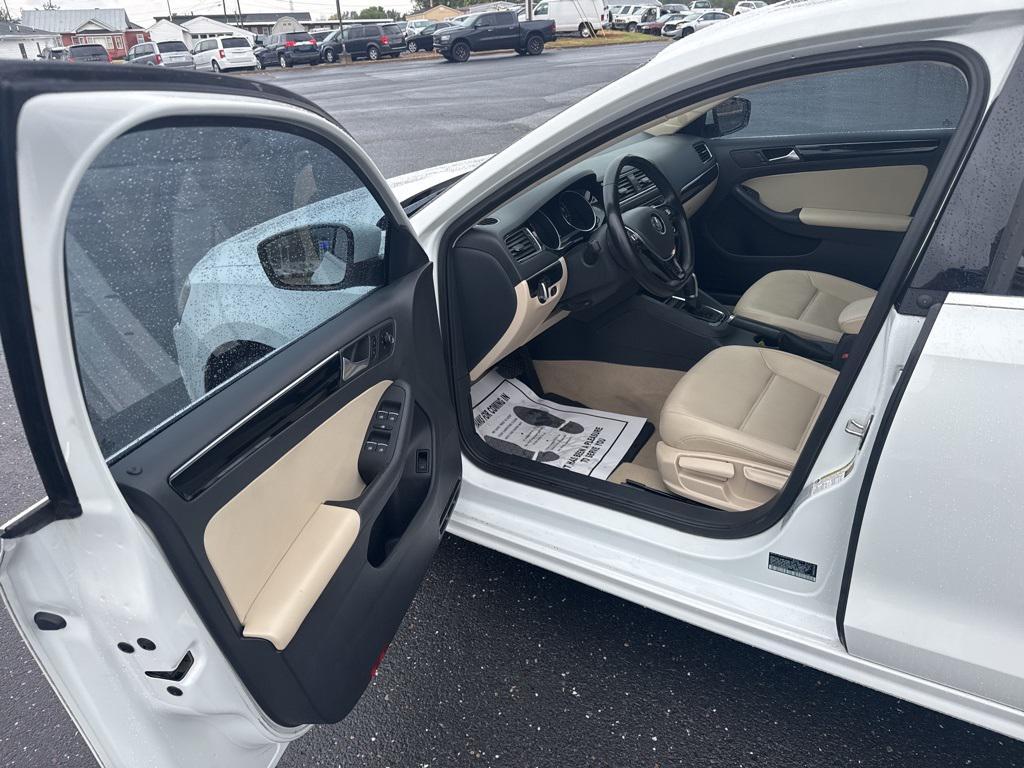 used 2016 Volkswagen Jetta car, priced at $9,997