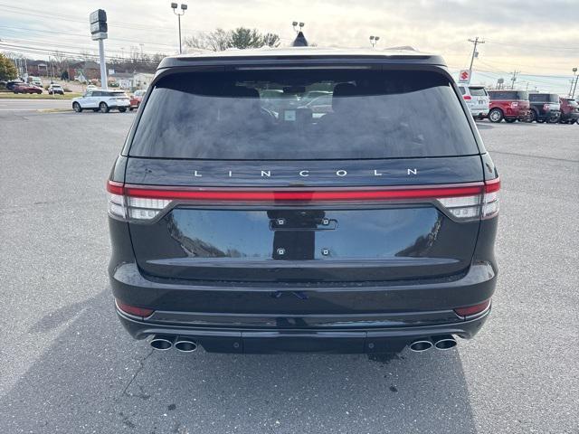 new 2025 Lincoln Aviator car, priced at $75,375