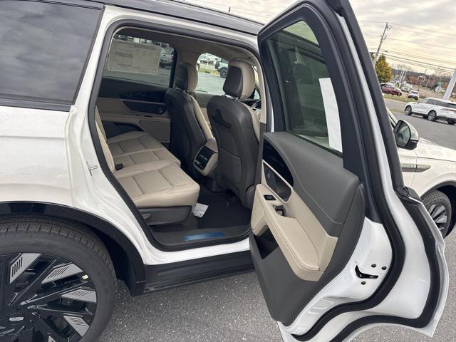 new 2025 Lincoln Nautilus car, priced at $66,455