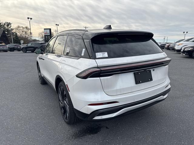 new 2025 Lincoln Nautilus car, priced at $66,455