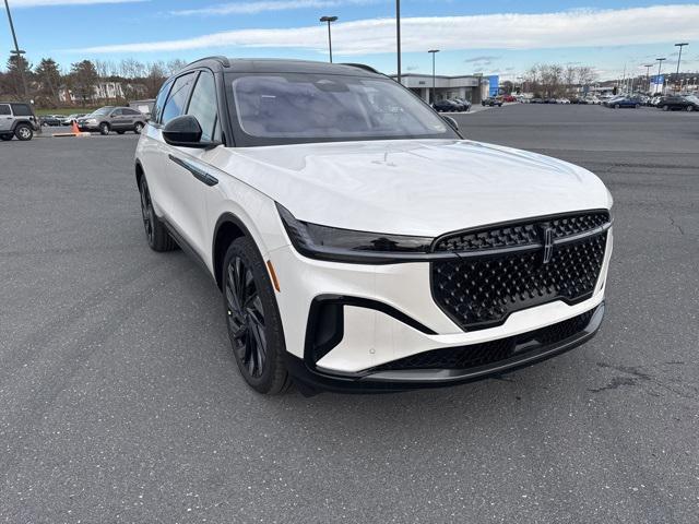 new 2025 Lincoln Nautilus car, priced at $66,455