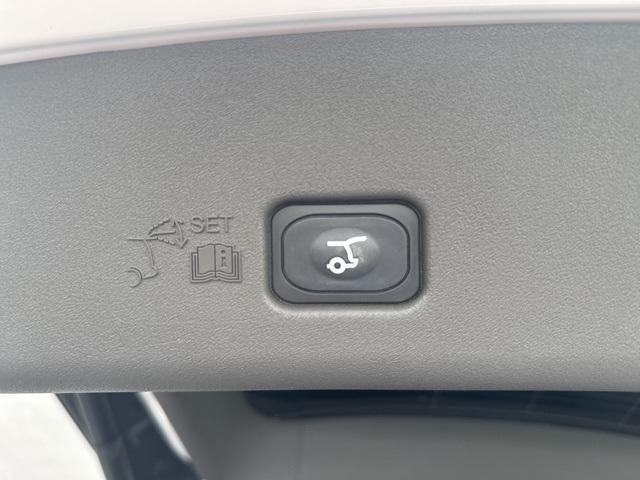 used 2024 Lincoln Nautilus car, priced at $58,996