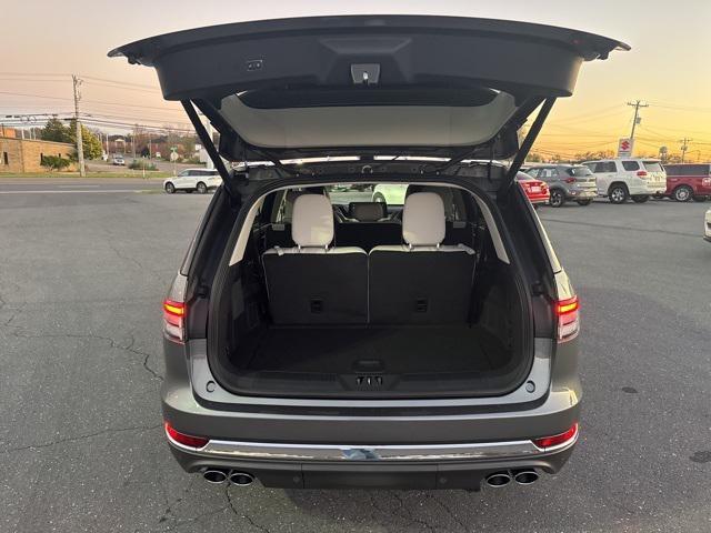 new 2025 Lincoln Aviator car, priced at $81,710