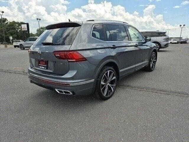 used 2024 Volkswagen Tiguan car, priced at $31,772