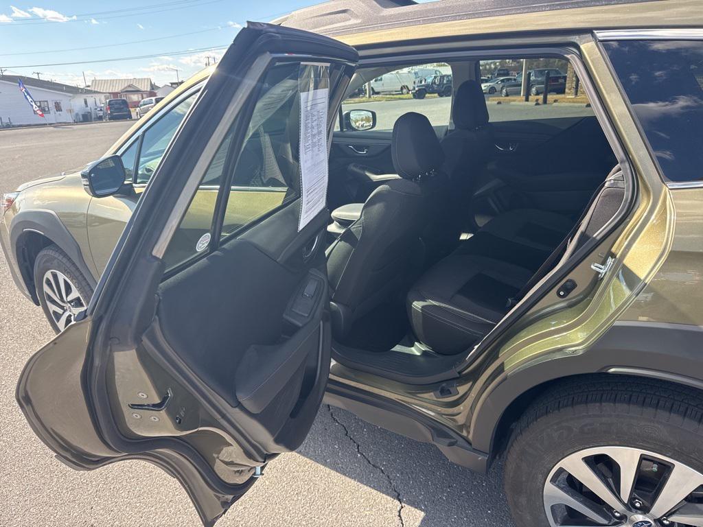 used 2025 Subaru Outback car, priced at $29,899