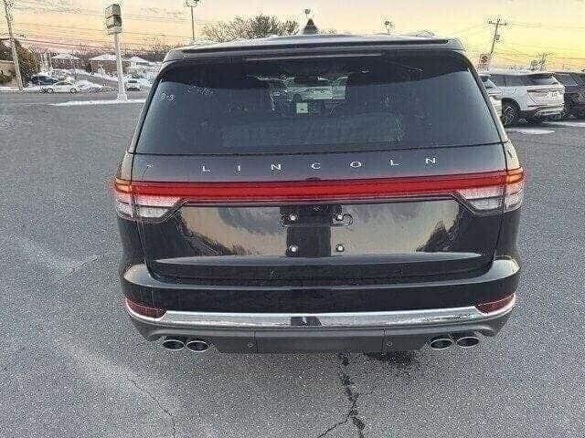 new 2025 Lincoln Aviator car, priced at $73,825