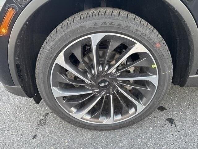 new 2025 Lincoln Aviator car, priced at $73,825
