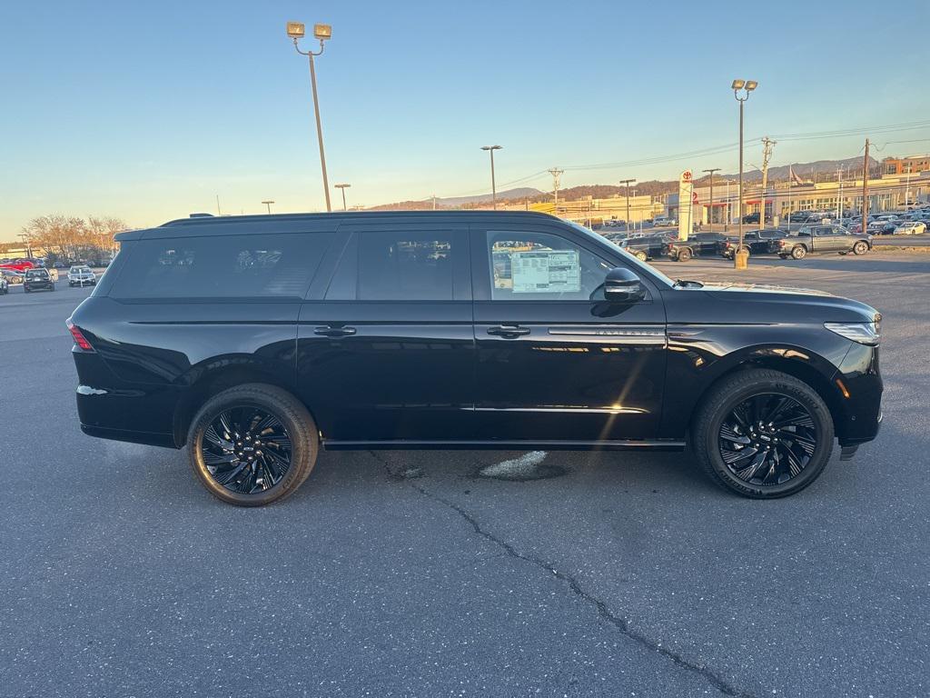 new 2025 Lincoln Navigator L car, priced at $109,545