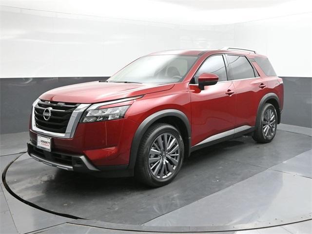 new 2025 Nissan Pathfinder car, priced at $46,725