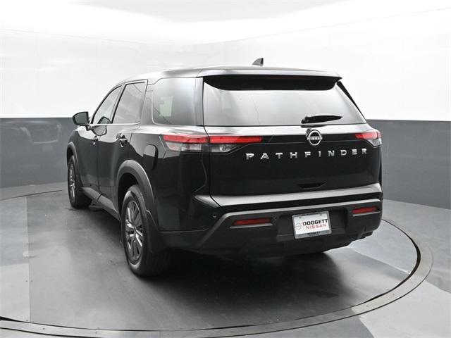 new 2025 Nissan Pathfinder car, priced at $36,135