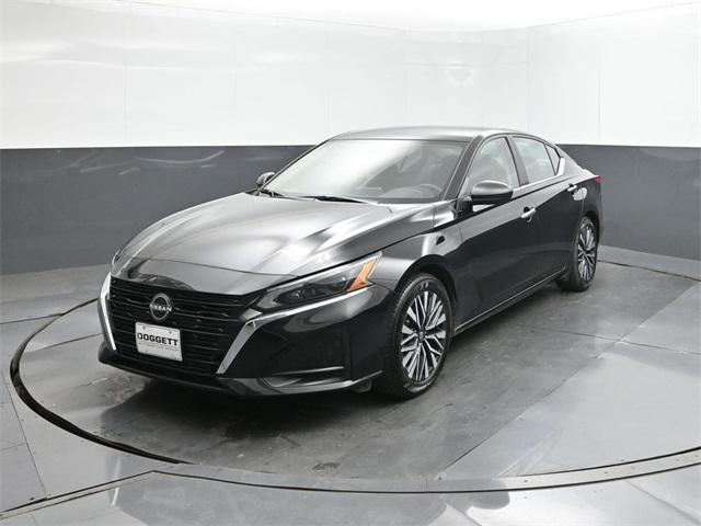 used 2024 Nissan Altima car, priced at $20,595