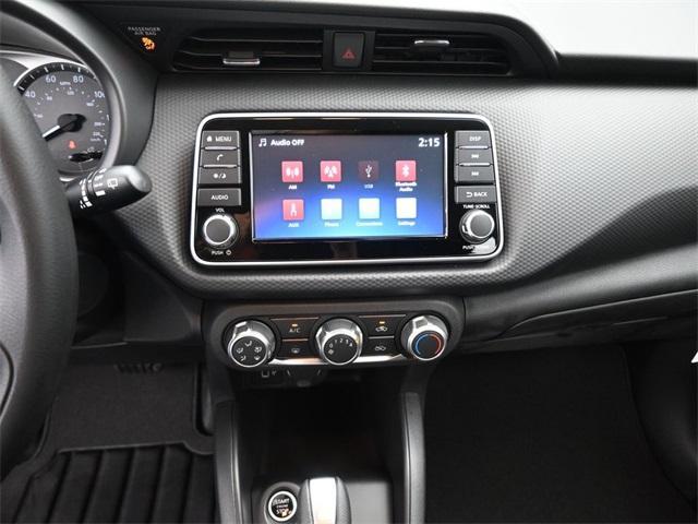 new 2025 Nissan Kicks Play car, priced at $22,407