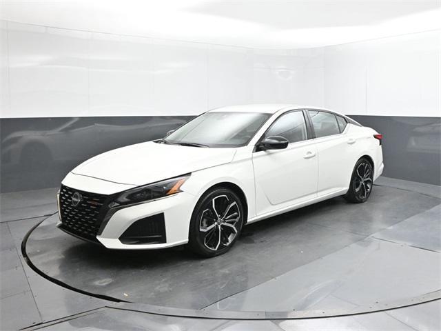 used 2023 Nissan Altima car, priced at $21,995