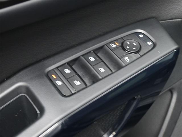 new 2025 Nissan Pathfinder car, priced at $33,465