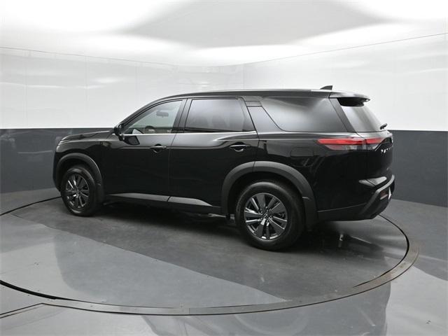 new 2025 Nissan Pathfinder car, priced at $33,465
