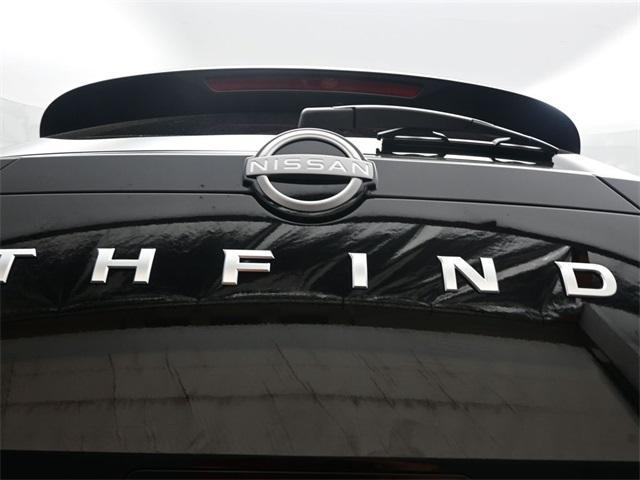 new 2025 Nissan Pathfinder car, priced at $33,465