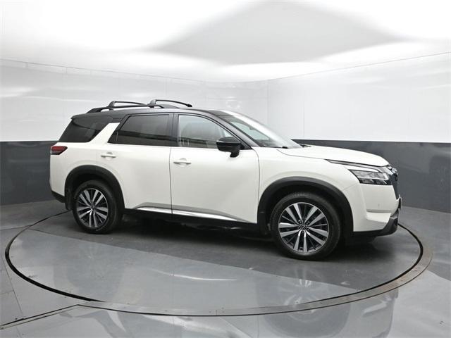used 2022 Nissan Pathfinder car, priced at $32,500