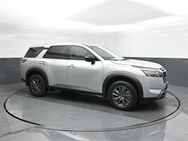 new 2025 Nissan Pathfinder car, priced at $29,647