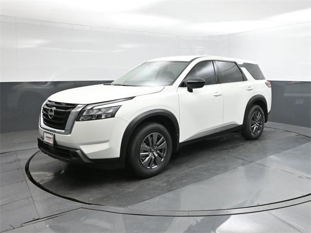 new 2025 Nissan Pathfinder car, priced at $29,725