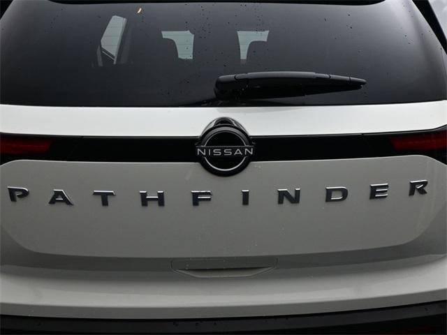 new 2025 Nissan Pathfinder car, priced at $29,725