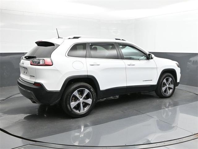 used 2019 Jeep Cherokee car, priced at $17,821