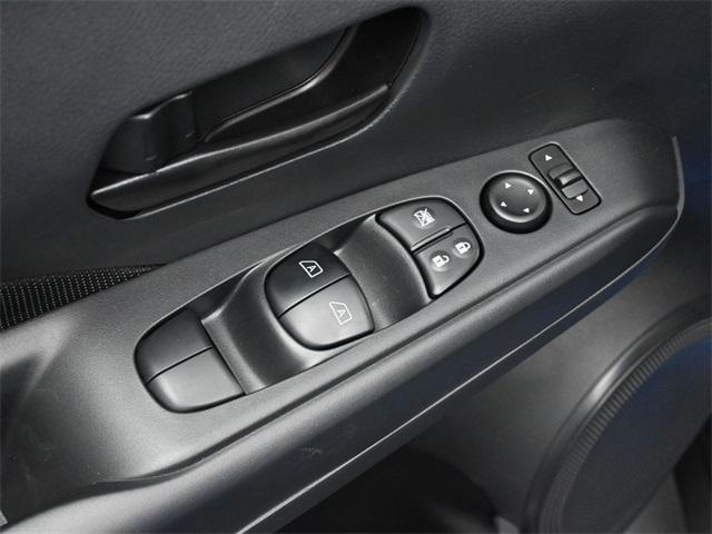 new 2025 Nissan Kicks Play car, priced at $22,517