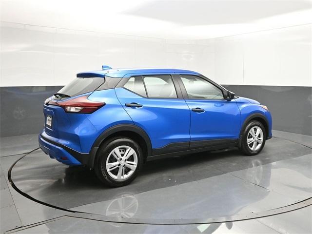 new 2025 Nissan Kicks Play car, priced at $22,517