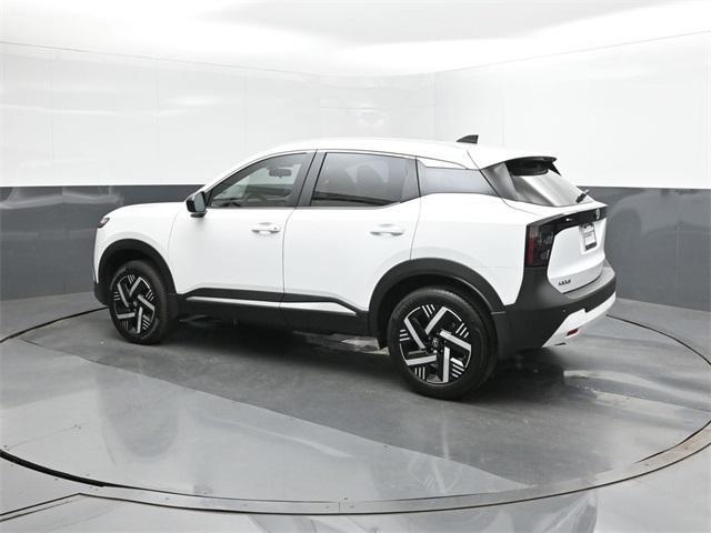 new 2026 Nissan Kicks car, priced at $26,195