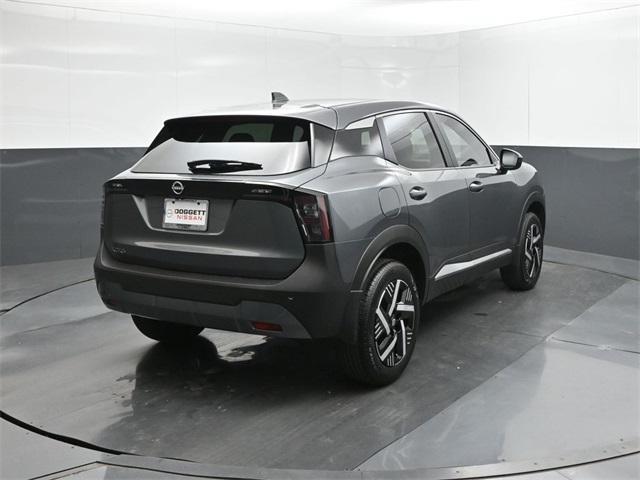 new 2025 Nissan Kicks car, priced at $23,029