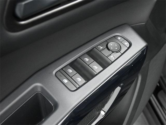 new 2025 Nissan Pathfinder car, priced at $38,450