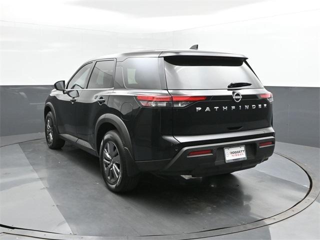 new 2025 Nissan Pathfinder car, priced at $38,450