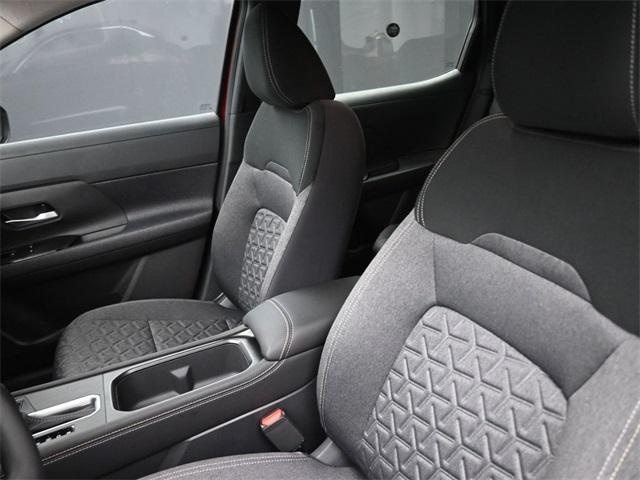 new 2025 Nissan Kicks car, priced at $25,661