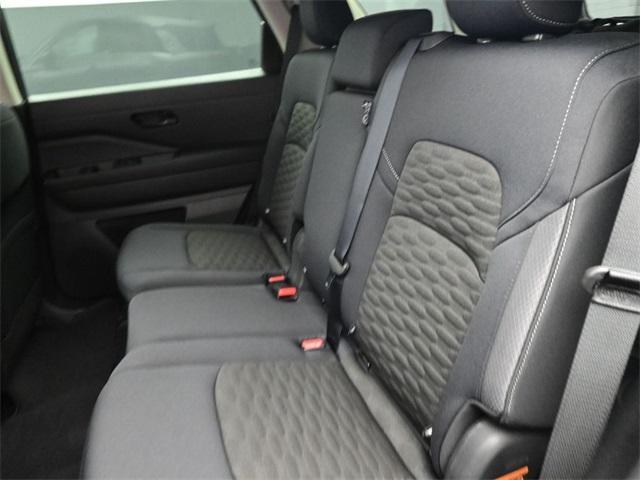 new 2025 Nissan Pathfinder car, priced at $32,460