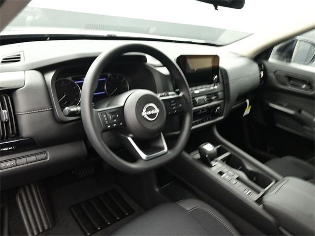 new 2025 Nissan Pathfinder car, priced at $32,460