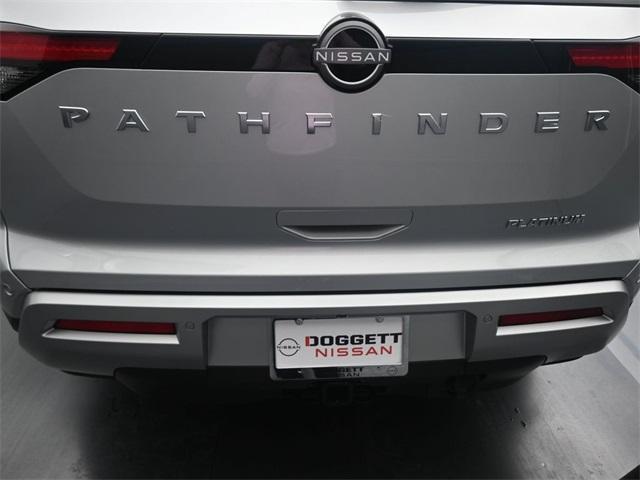 new 2025 Nissan Pathfinder car, priced at $49,276