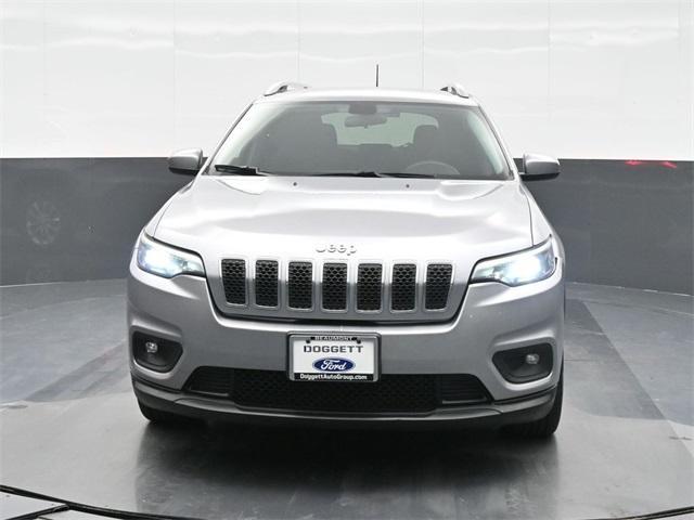 used 2019 Jeep Cherokee car, priced at $9,893